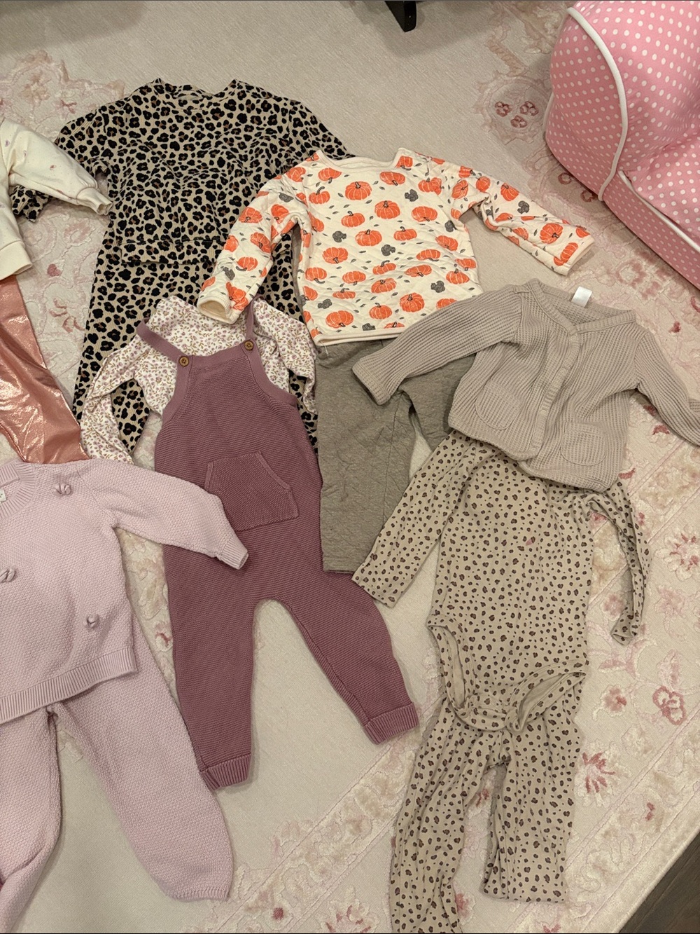 Carter’s Baby Girl Lot of Fall/Winter Clothes, Size 18-24 months - Picture 5 of 7